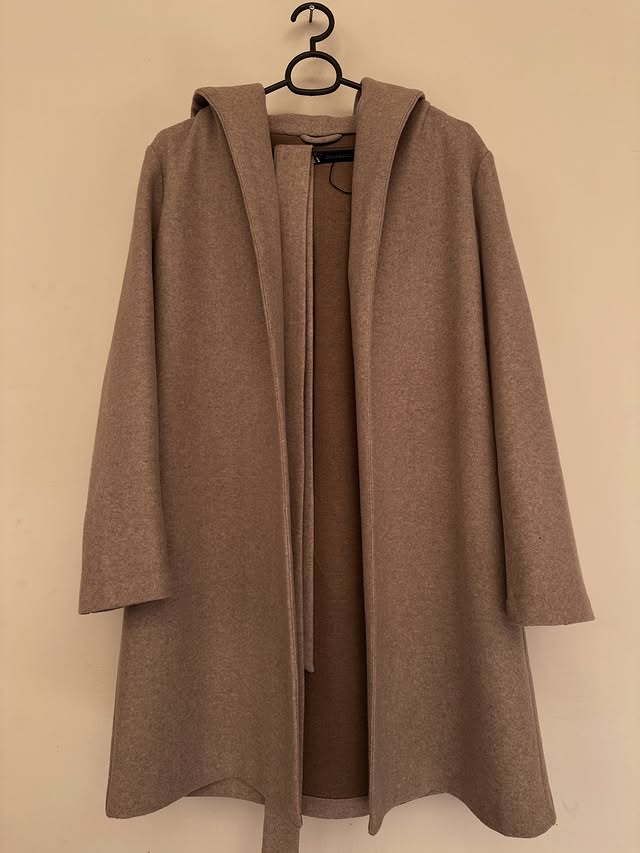 Zara Soft Hooded Coat – Small (Off-White)